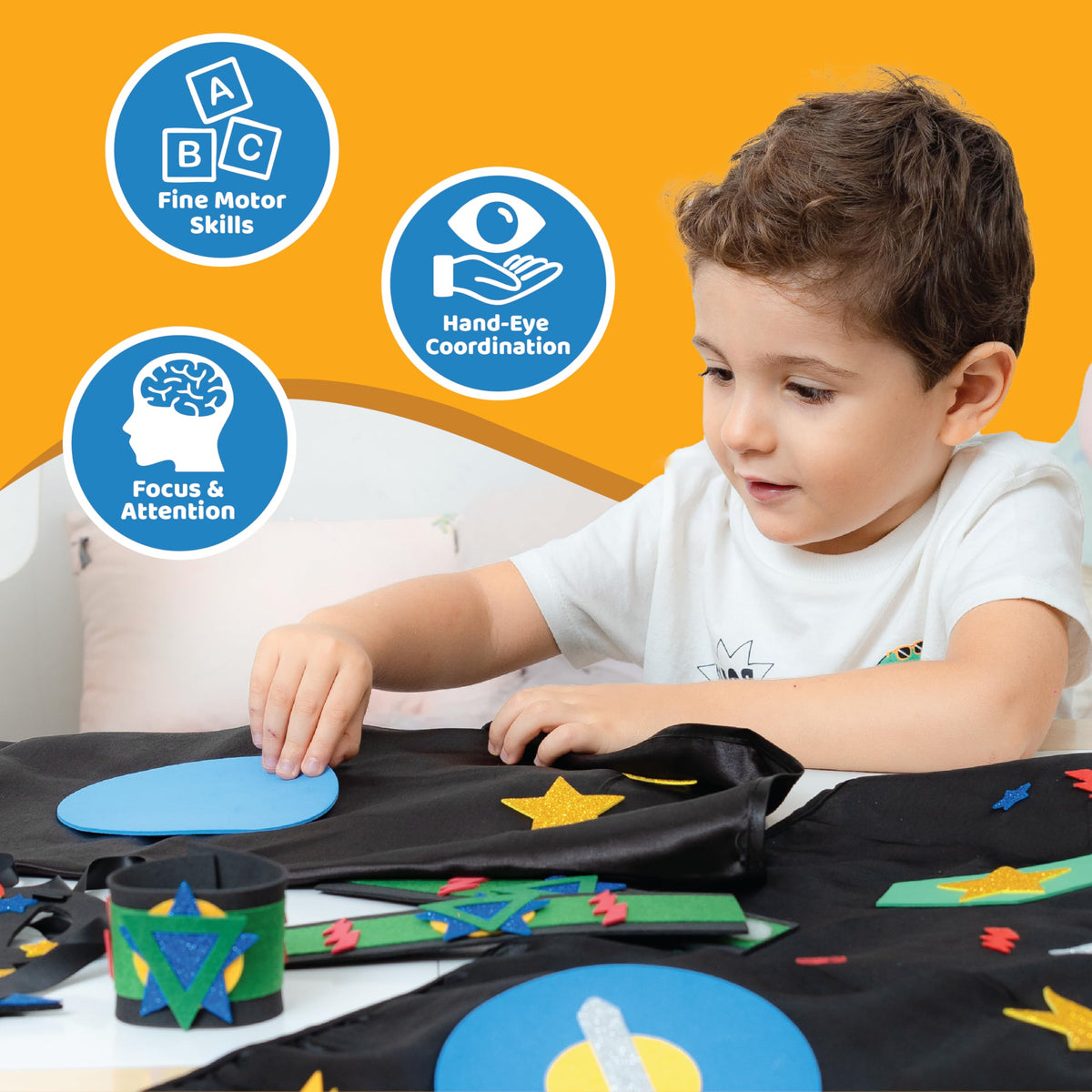 Superhero Dress Up Craft Kit I53810